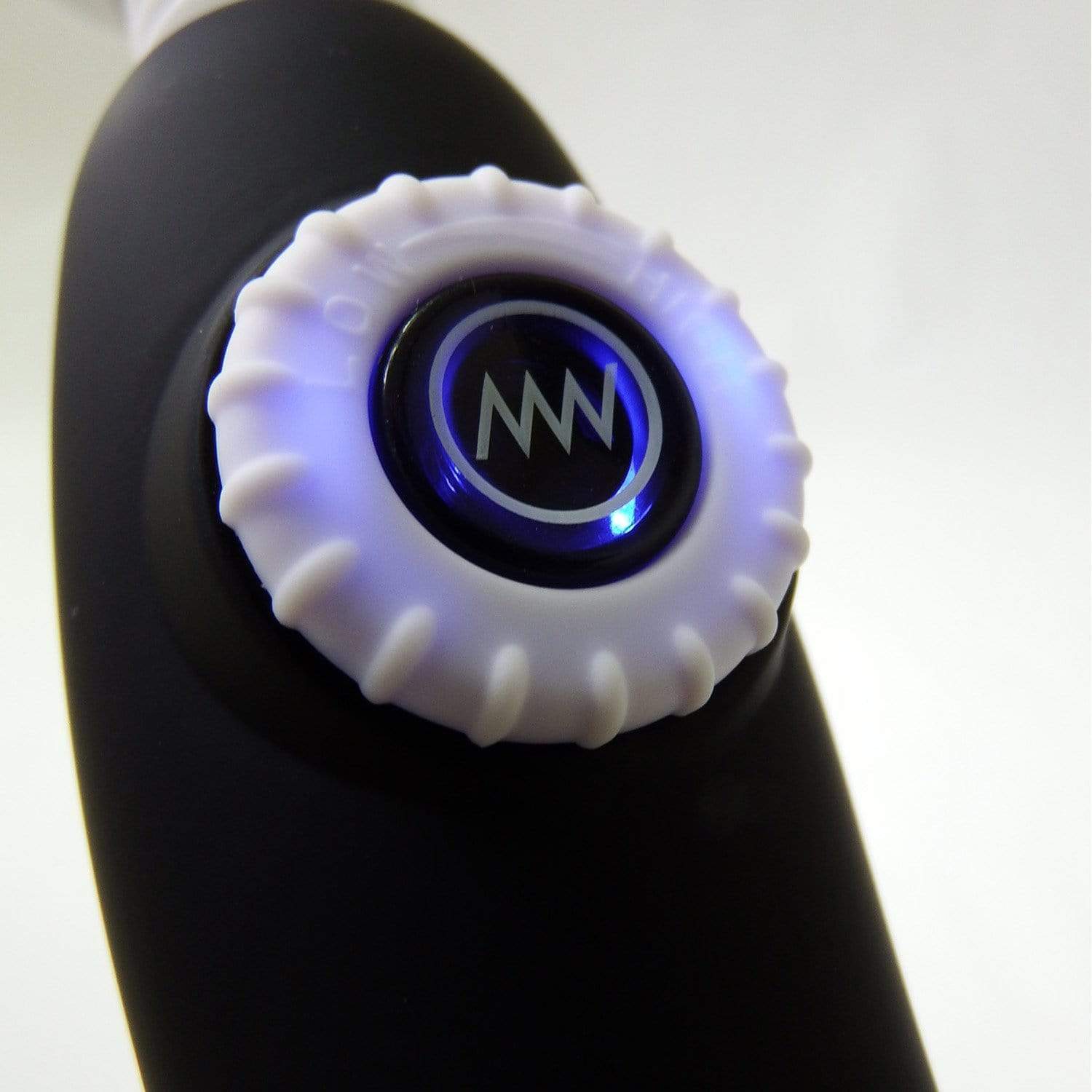 Wild One - Kura Denma 3 Wand Massager (Black) Wand Massagers (Vibration) Non Rechargeable 4571136196517 CherryAffairs