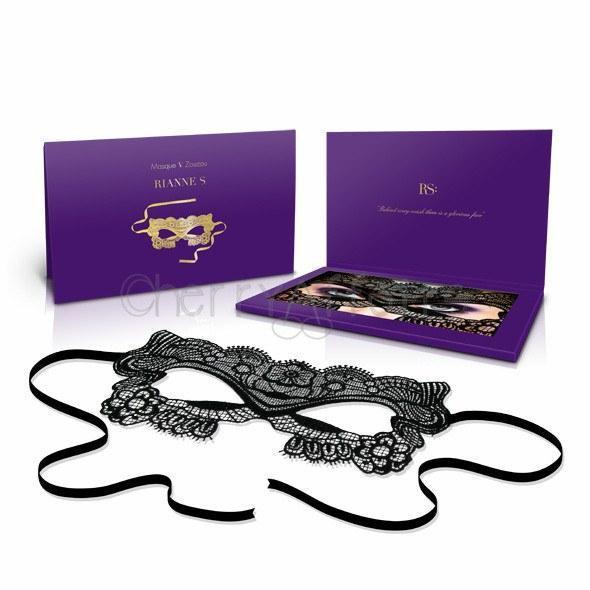 Rianne S - Masque V Zouzou Mask Mask (Non blinded) - CherryAffairs Singapore