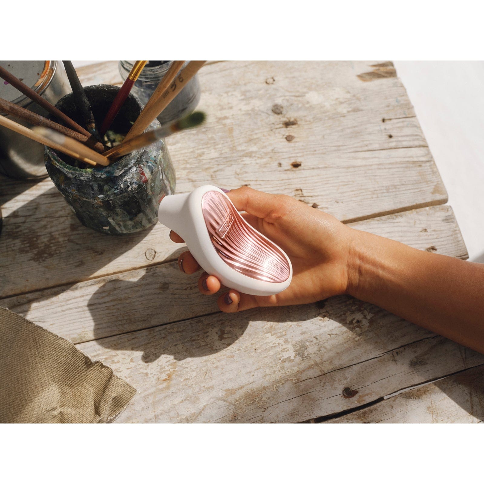 LELO - Sona 3 App-Controlled Sonic Clitoral Air Masaager CherryAffairs