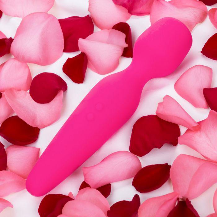 California Exotics - Utopia Rechargeable Vibrating Massage Wand (Pink) Wand Massagers (Vibration) Rechargeable Singapore