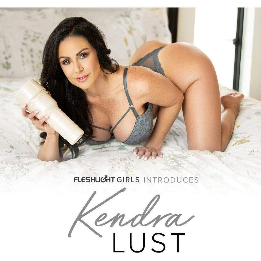 Fleshlight - Fleshlight Girls Kendra Lust Masturbator Vagina (True Lust) Masturbator Vagina (Non Vibration)