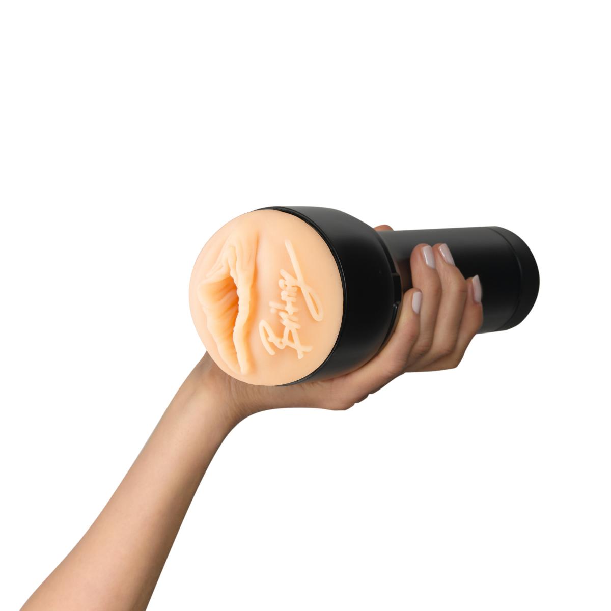 Kiiroo - Feel Britney Amber by Stars Collection Strokers New Design Stroker Masturbator